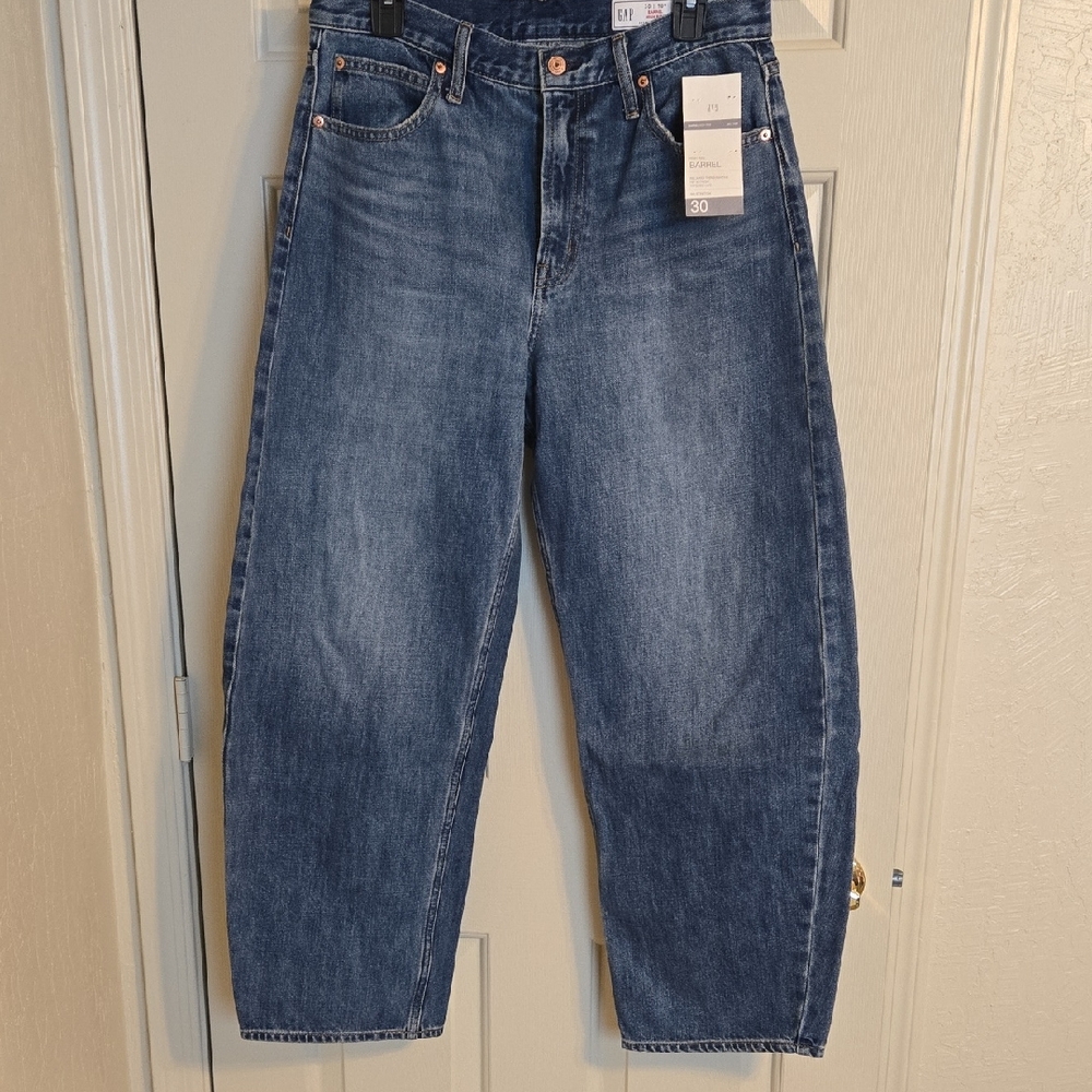 GAP Barrel Jeans NEW Sz. 10R
